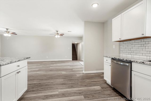 407 N Forest Street, Jenks, OK 74037