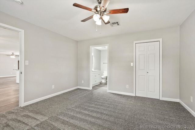 407 N Forest Street, Jenks, OK 74037