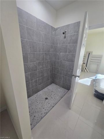 324 Mangonia AVE, Lehigh Acres, FL 33974