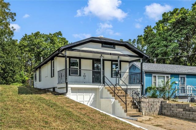 2124 Lafayette Avenue, Kansas City, KS 66104