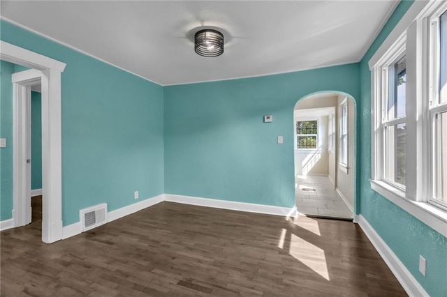 2124 Lafayette Avenue, Kansas City, KS 66104