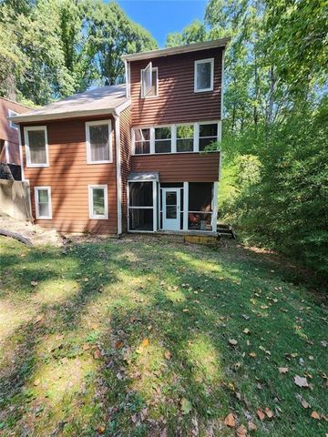 258 Kenilworth Circle, Stone Mountain, GA 30083