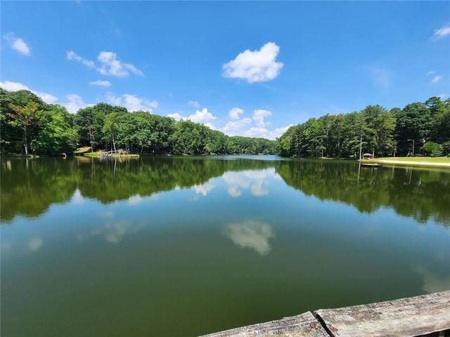 258 Kenilworth Circle, Stone Mountain, GA 30083
