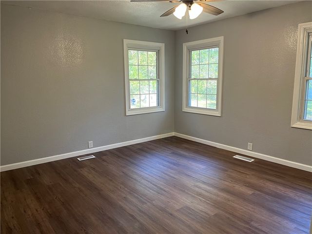 1420 N Greenwich, Russellville, AR 72801