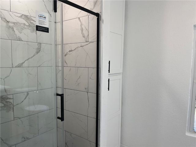 1420 N Greenwich, Russellville, AR 72801