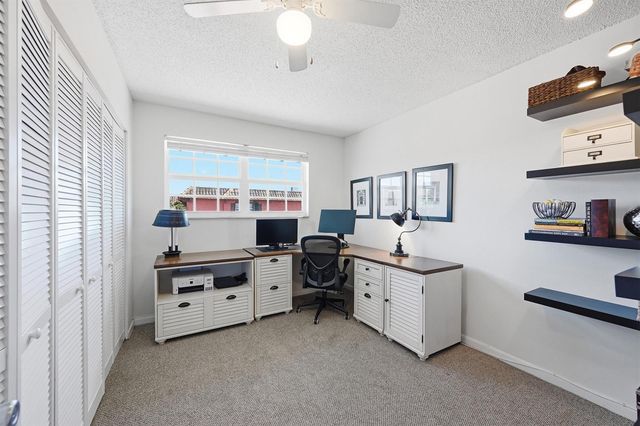 670 Tennis Club Drive 303, Fort Lauderdale, FL 33311