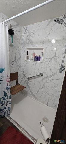 253 Elm Drive, Mcqueeney, TX 78123