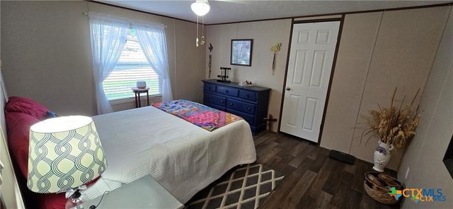 253 Elm Drive, Mcqueeney, TX 78123