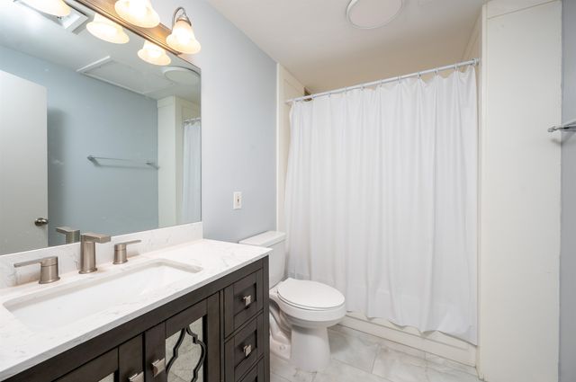 655 S Riverside Dr Ph 1405, Memphis, TN 38103