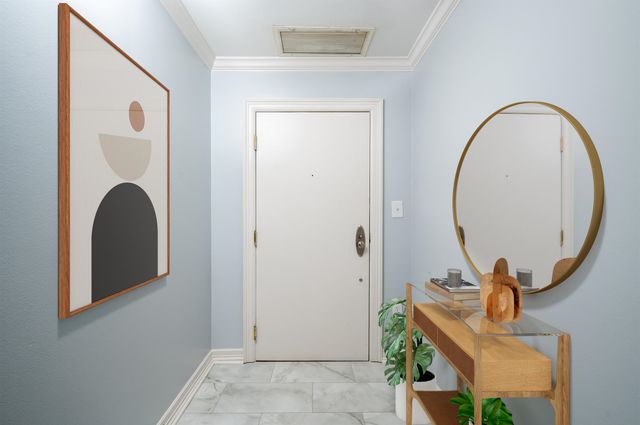 655 S Riverside Dr Ph 1405, Memphis, TN 38103