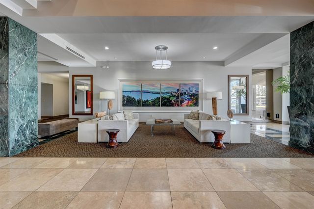 655 S Riverside Dr Ph 1405, Memphis, TN 38103