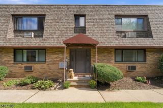 164 Diamond Bridge Ave 9, Hawthorne Boro, NJ 07506