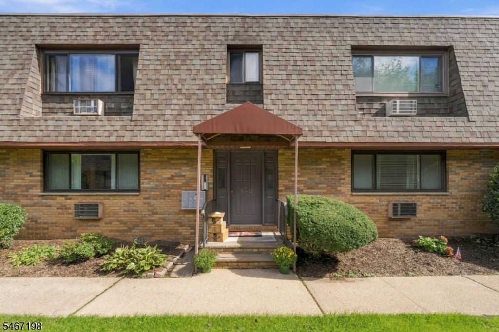 164 Diamond Bridge Ave 9, Hawthorne Boro, NJ 07506 — exterior