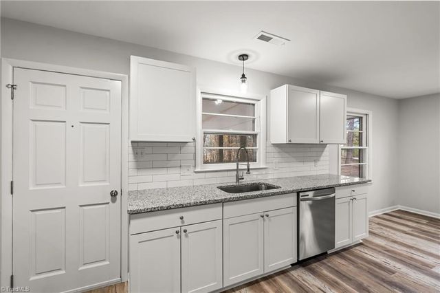 7110 Racine Road, Pleasant Garden, NC 27313