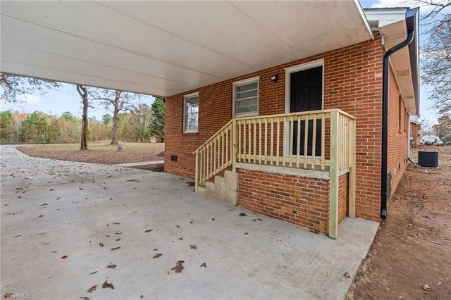 7110 Racine Road, Pleasant Garden, NC 27313