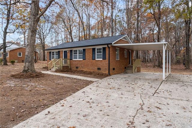 7110 Racine Road, Pleasant Garden, NC 27313