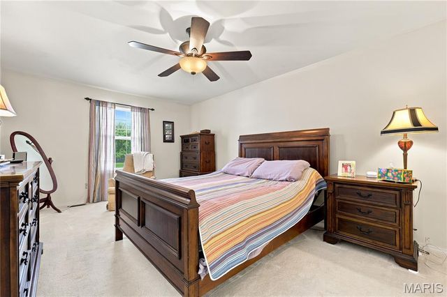 23 Raintree Court, St Peters, MO 63376