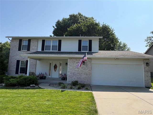 23 Raintree Court, St Peters, MO 63376