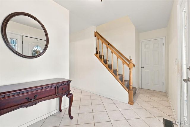 23 Raintree Court, St Peters, MO 63376