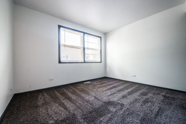 1799 Jamestown Circle, Hoffman Estates, IL 60169
