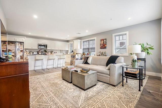 245 Bussey St 303, Dedham, MA 02026