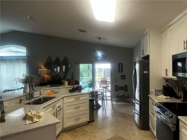 6275 33rd Manor, Vero Beach, FL 32966