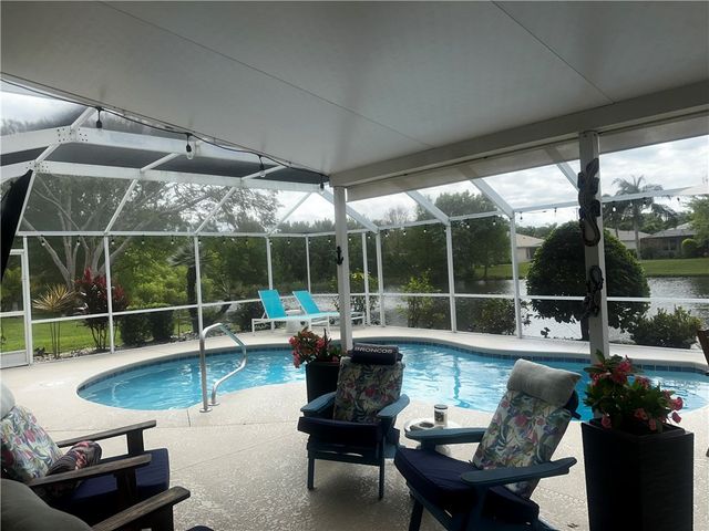 6275 33rd Manor, Vero Beach, FL 32966