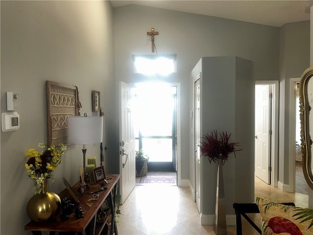 6275 33rd Manor, Vero Beach, FL 32966