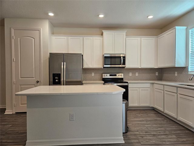 11294 CAY SPRUCE WAY, San Antonio, FL 33576