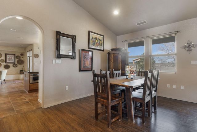 21 N Odette Court, Edgewood, NM 87015