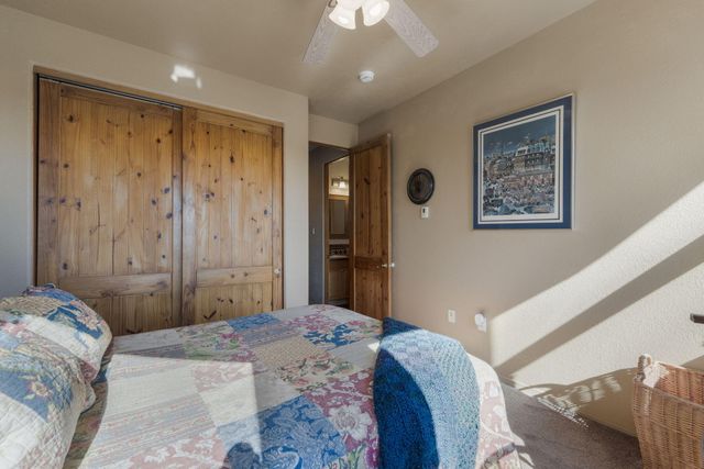 21 N Odette Court, Edgewood, NM 87015
