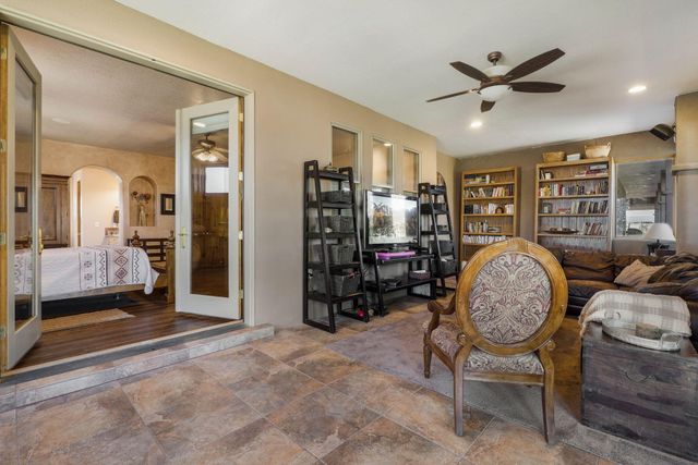 21 N Odette Court, Edgewood, NM 87015