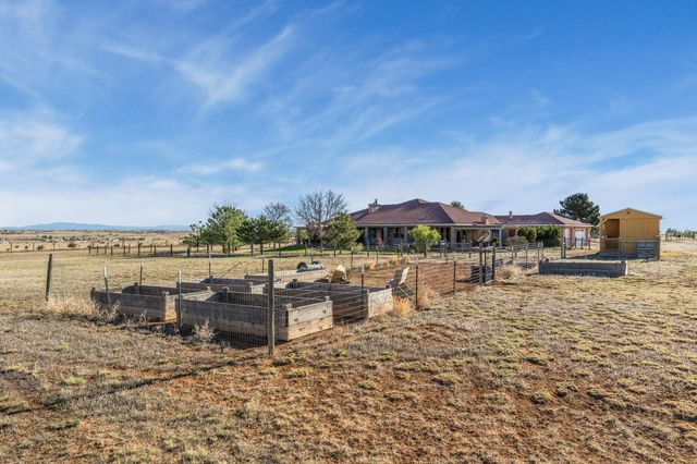 21 N Odette Court, Edgewood, NM 87015