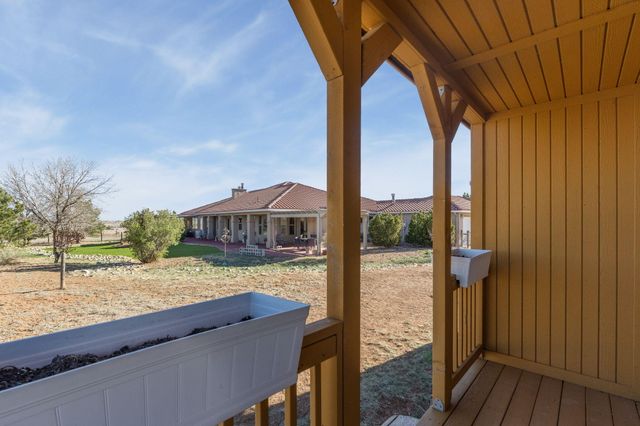 21 N Odette Court, Edgewood, NM 87015