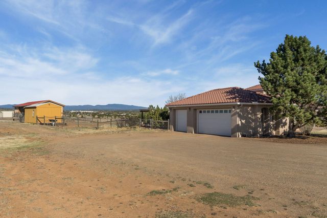 21 N Odette Court, Edgewood, NM 87015