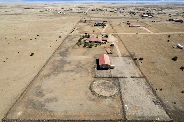 21 N Odette Court, Edgewood, NM 87015