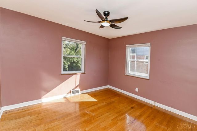 5618 Leumas Road, Green Twp, OH 45239