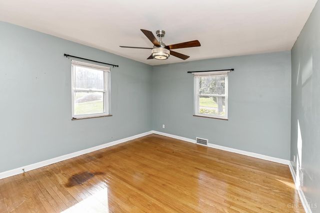 5618 Leumas Road, Green Twp, OH 45239