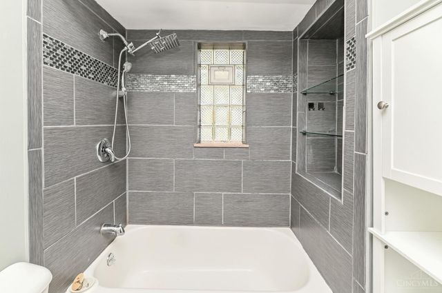 5618 Leumas Road, Green Twp, OH 45239