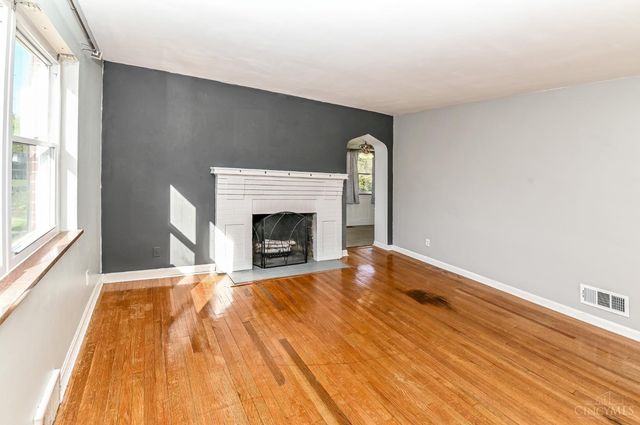 5618 Leumas Road, Green Twp, OH 45239