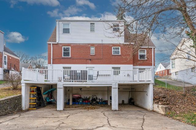 5618 Leumas Road, Green Twp, OH 45239