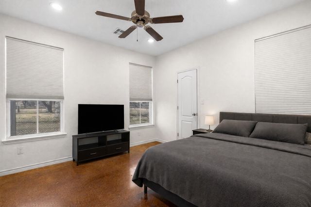 3309 S 3RD, Waco, TX 76706