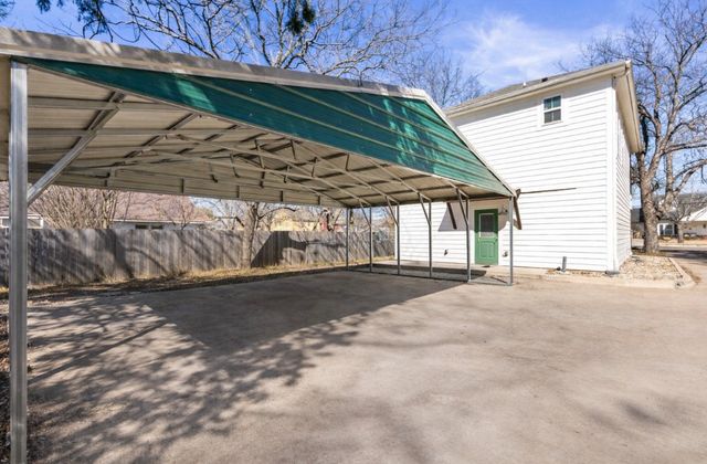 3309 S 3RD, Waco, TX 76706