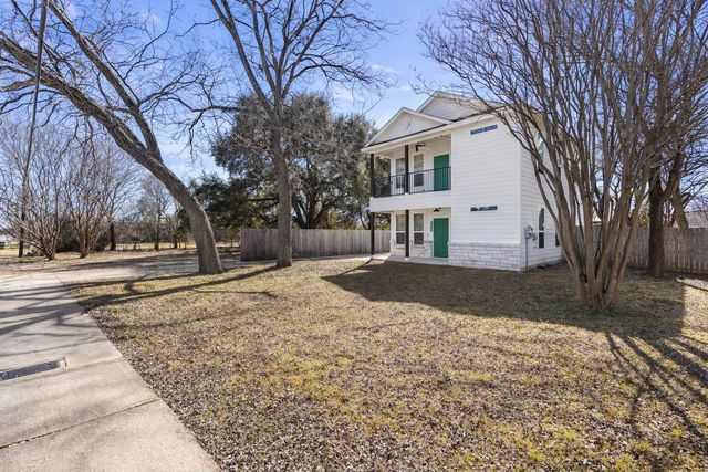 3309 S 3RD, Waco, TX 76706