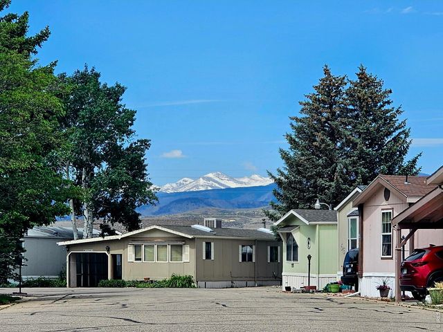 605 W 57th St 13, Loveland, CO 80538