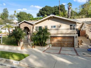 9434 Mclennan, Northridge (los Angeles), CA 91343