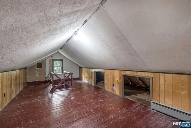 482 Standish Road, Teaneck, NJ 07666