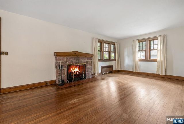 482 Standish Road, Teaneck, NJ 07666