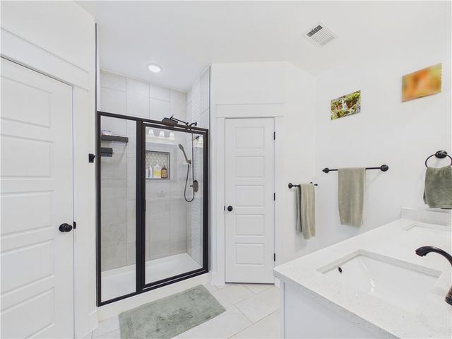 54 Perth Drive, Bella Vista, AR 72715