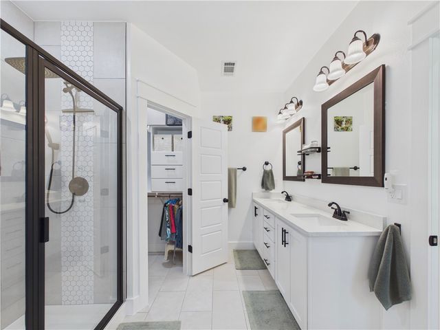 54 Perth Drive, Bella Vista, AR 72715
